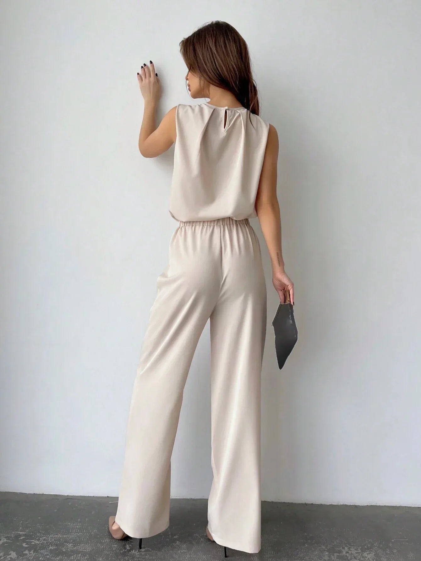 Privé Solid Color Round Neck Pleated Top And Wide Leg Pants shein