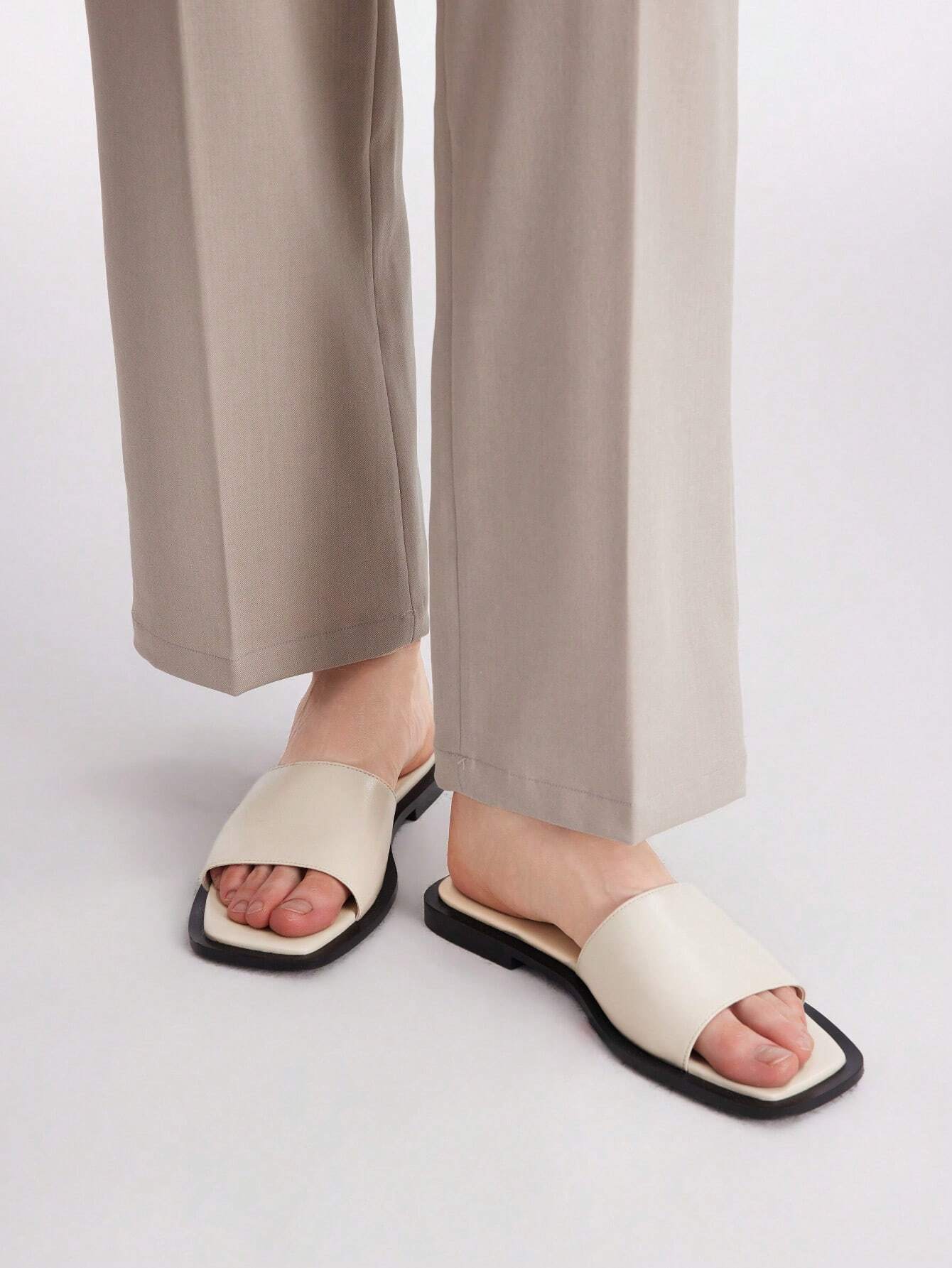 MOTF PREMIUM SQUARE TOE MINIMALIST TWO TONE MULE FLAT SANDALS shein