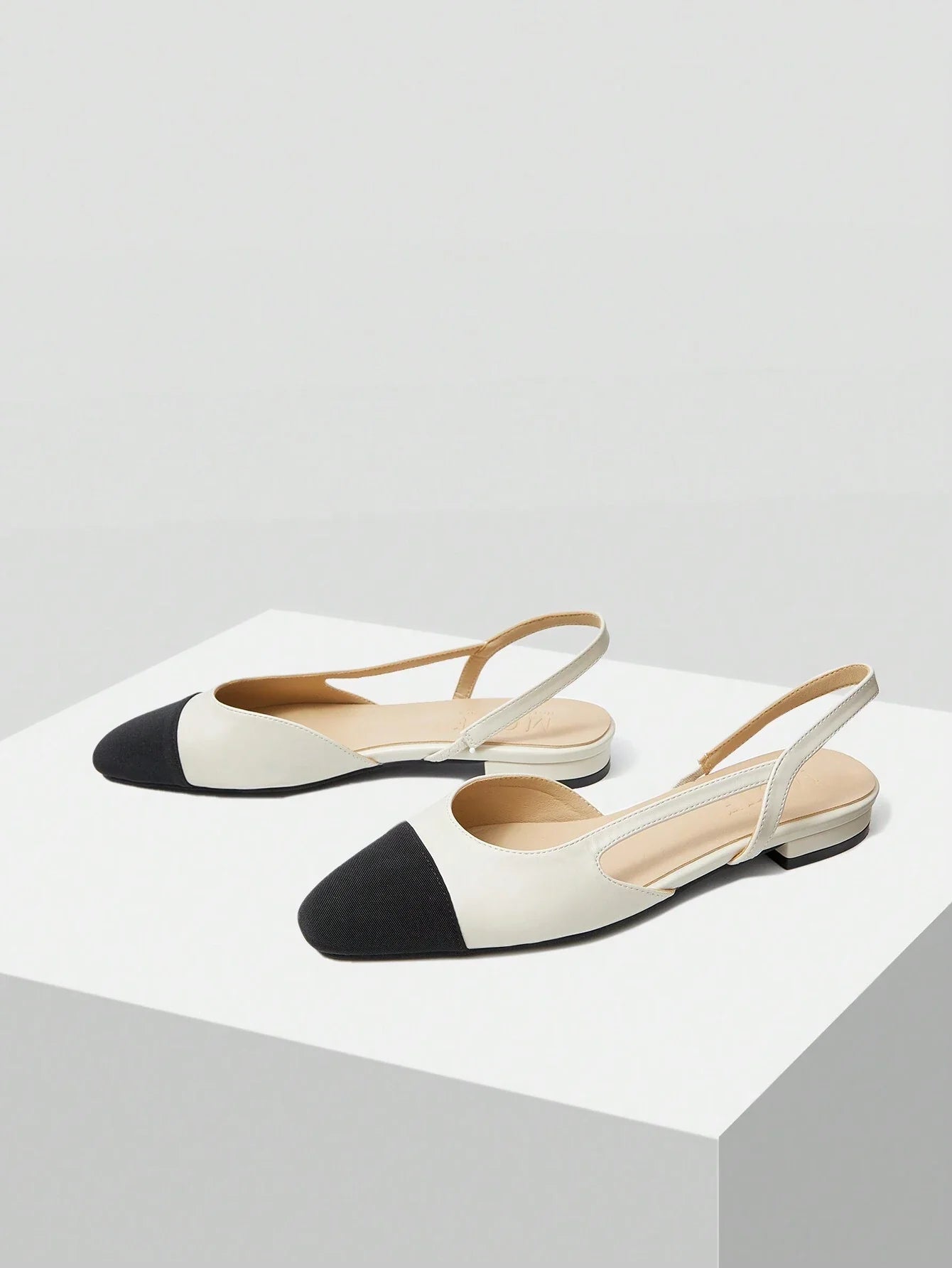 MOTF PREMIUM WOMEN'S COMFORT CONTRAST PANEL FLAT shein