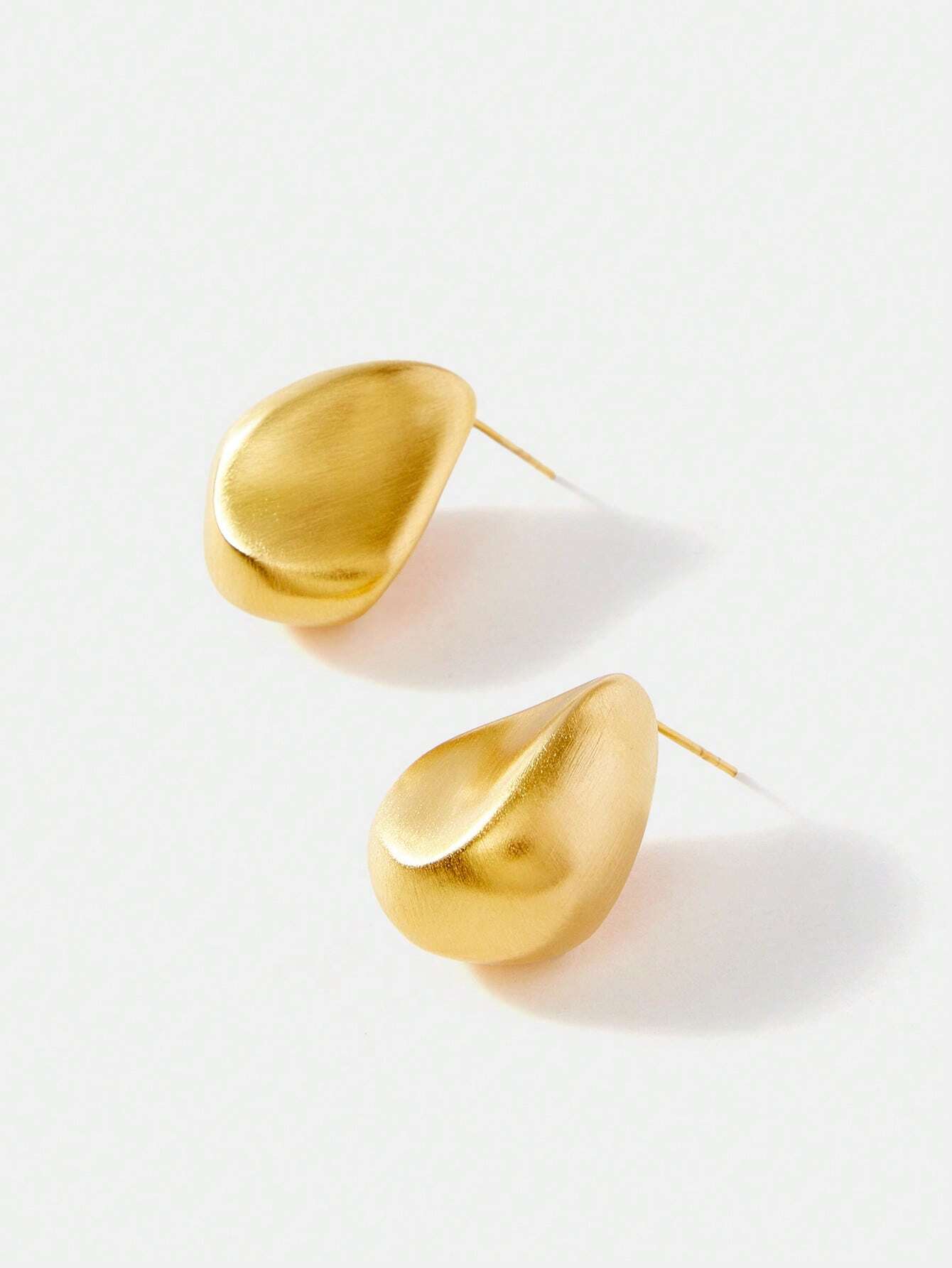 MOTF PREMIUM GOLD PLATED IRREGULAR BEAN SHAPED STUD EARRINGS WITH WIRE DRAWING TECHNOLOGY shein