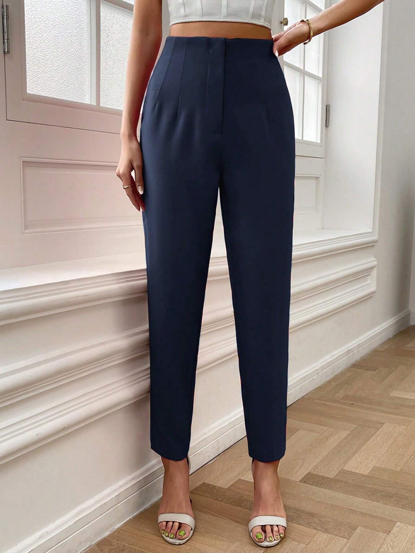Essnce Plicated Detail Carrot Pants shein