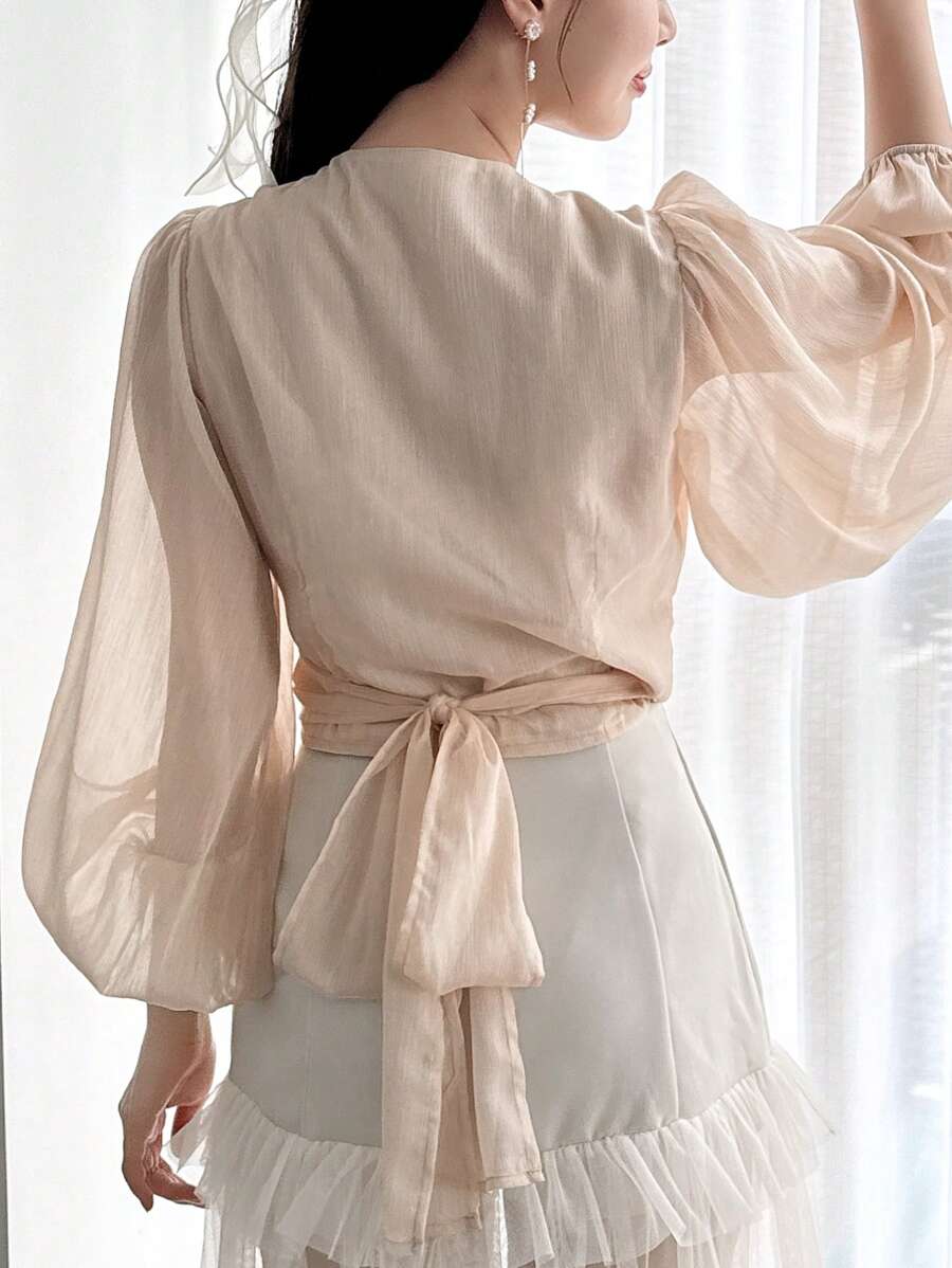 DAZY Floral Print Tie Back Lantern Sleeve Blouse shein