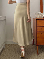 DAZY Solid Color High Waisted Skirt shein