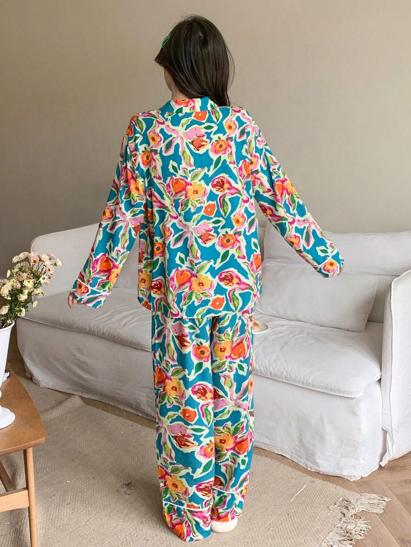 DAZY Floral Printed Long Sleeve Top And Pants Casual Pajamas Set shein