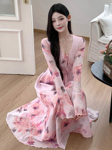 DAZY Women V-Neck Floral Printed Long Sleeve Chiffon Dress With Waist Tie shein