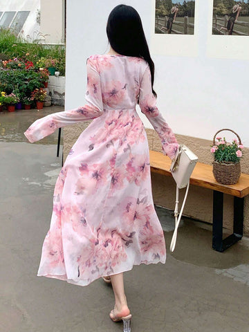 DAZY Women V-Neck Floral Printed Long Sleeve Chiffon Dress With Waist Tie shein