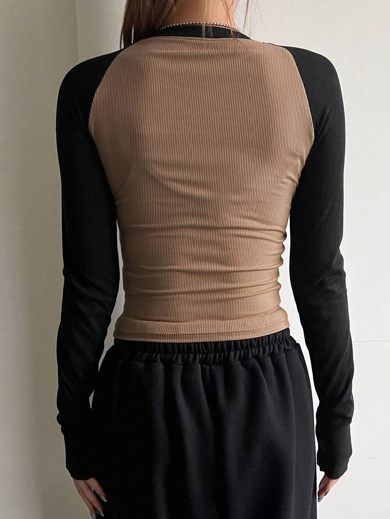 DAZY Color Block Raglan Sleeve Letter Print Round Neck Slim Fit Long Sleeve Women's T-Shirt shein