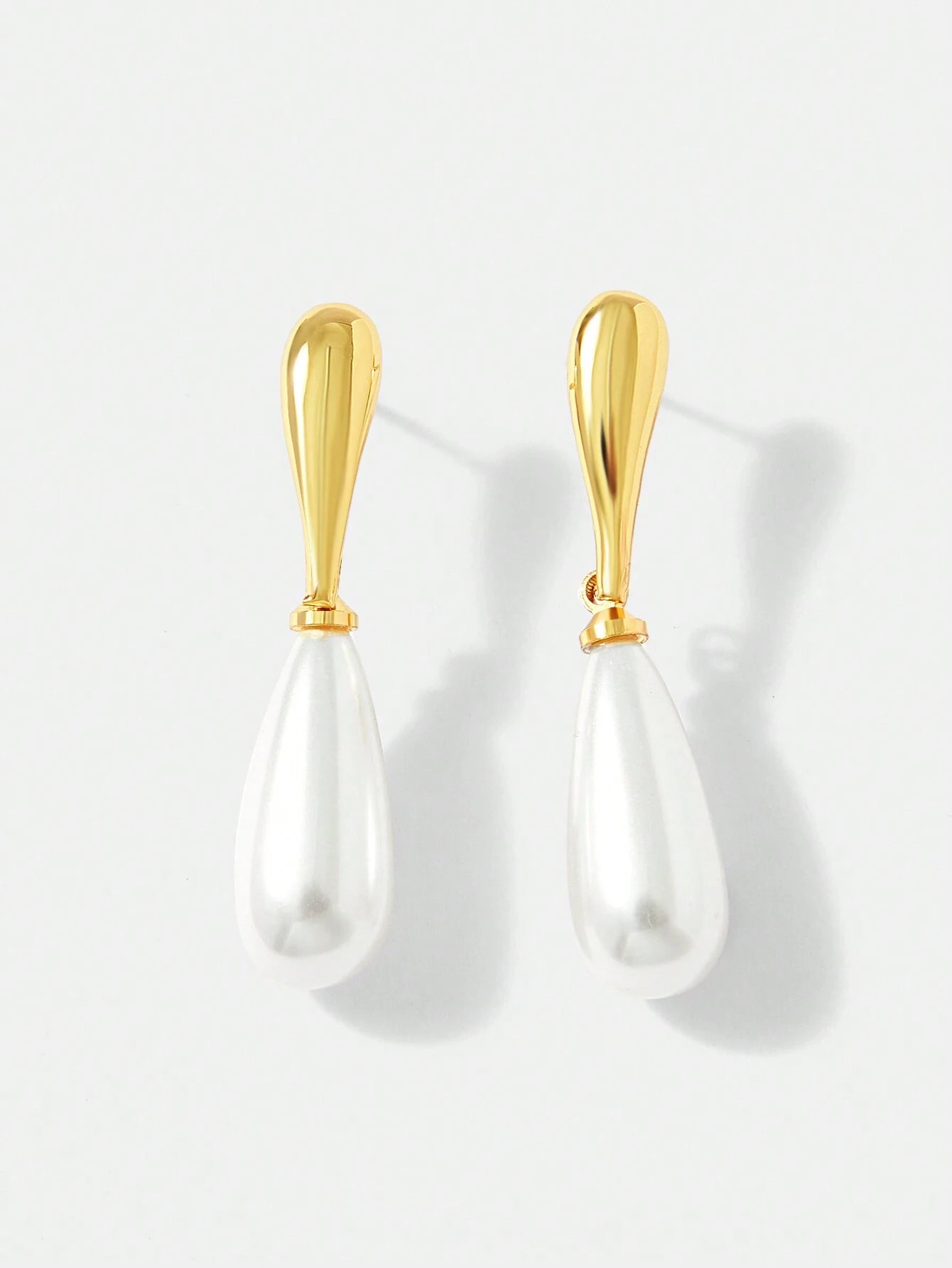 MOTF PREMIUM GOLD-TONE PENDANT WHITE WATER DROP SHAPED FAUX PEARL EARRINGS shein