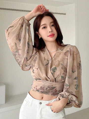 DAZY Floral Print Lantern Sleeve Tie-Waist Shirt shein