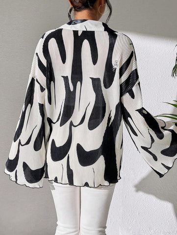 LUNE Women's Random Floral Print Bell Sleeve Blouse