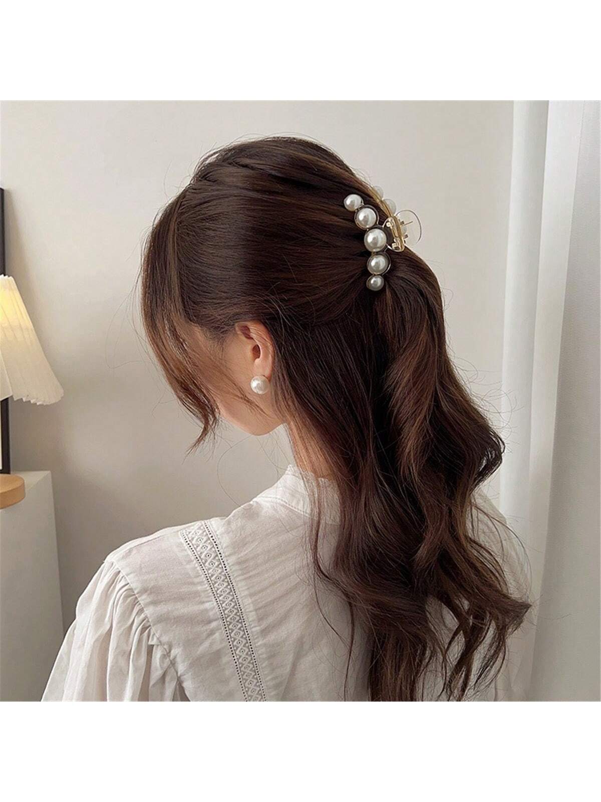 1pc Female Faux White Pearl Decorative Hair Clip, Hair Claw