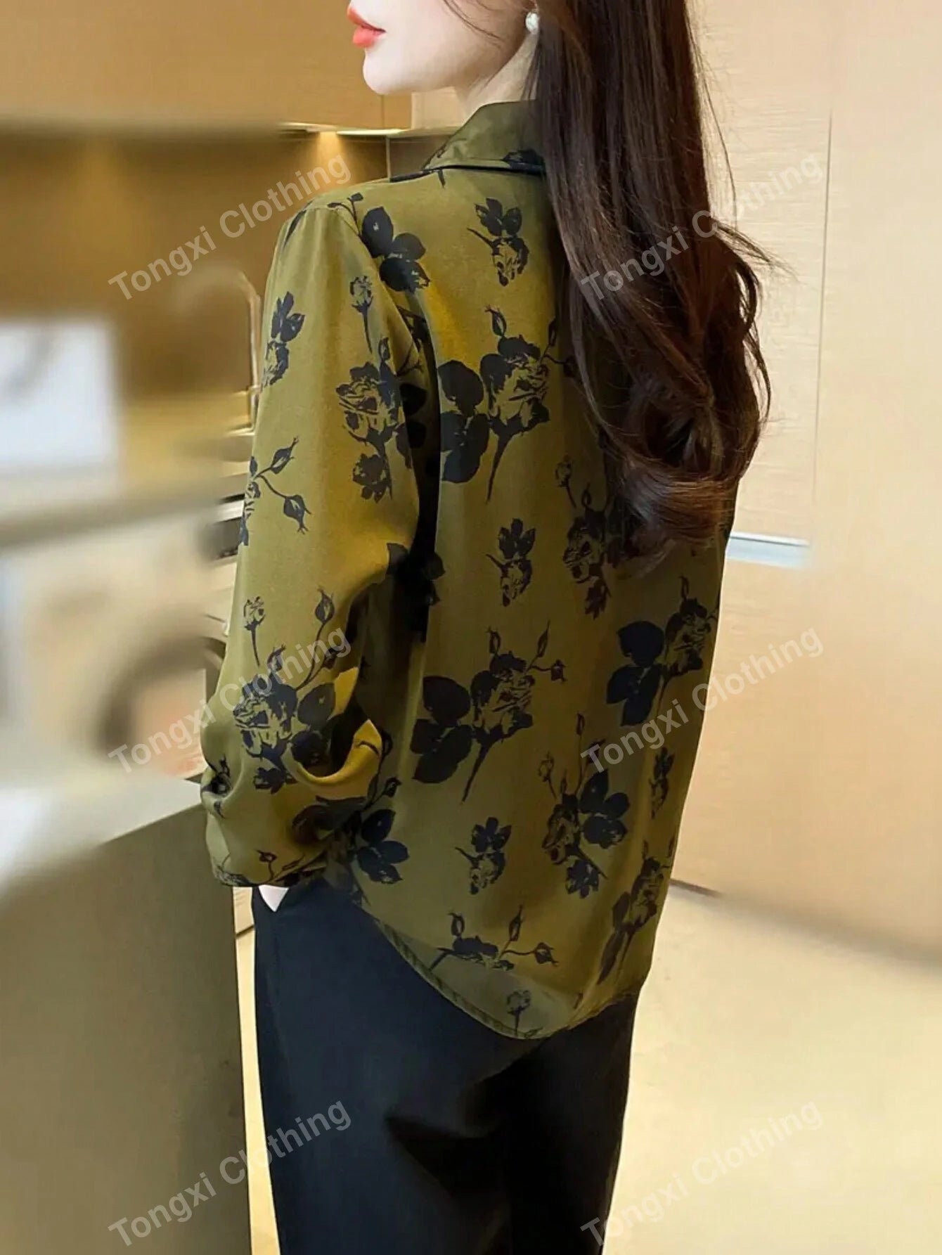 Women's Casual Floral All-Over Print Shirt shein