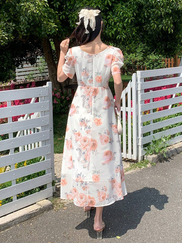 DAZY Elegant Floral Print Square Neck Puff Sleeve Dress shein