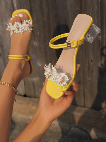 Women Flower Decor Clear Chunky Heeled Ankle Strap Sandals shein