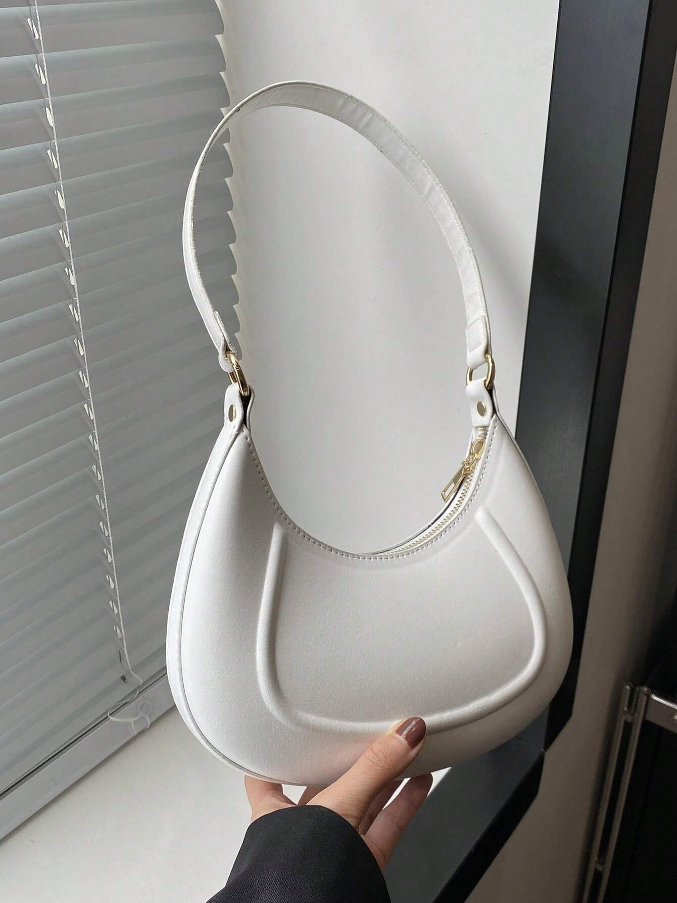 Fashionable Solid Color Versatile Shoulder Bag For Women shein