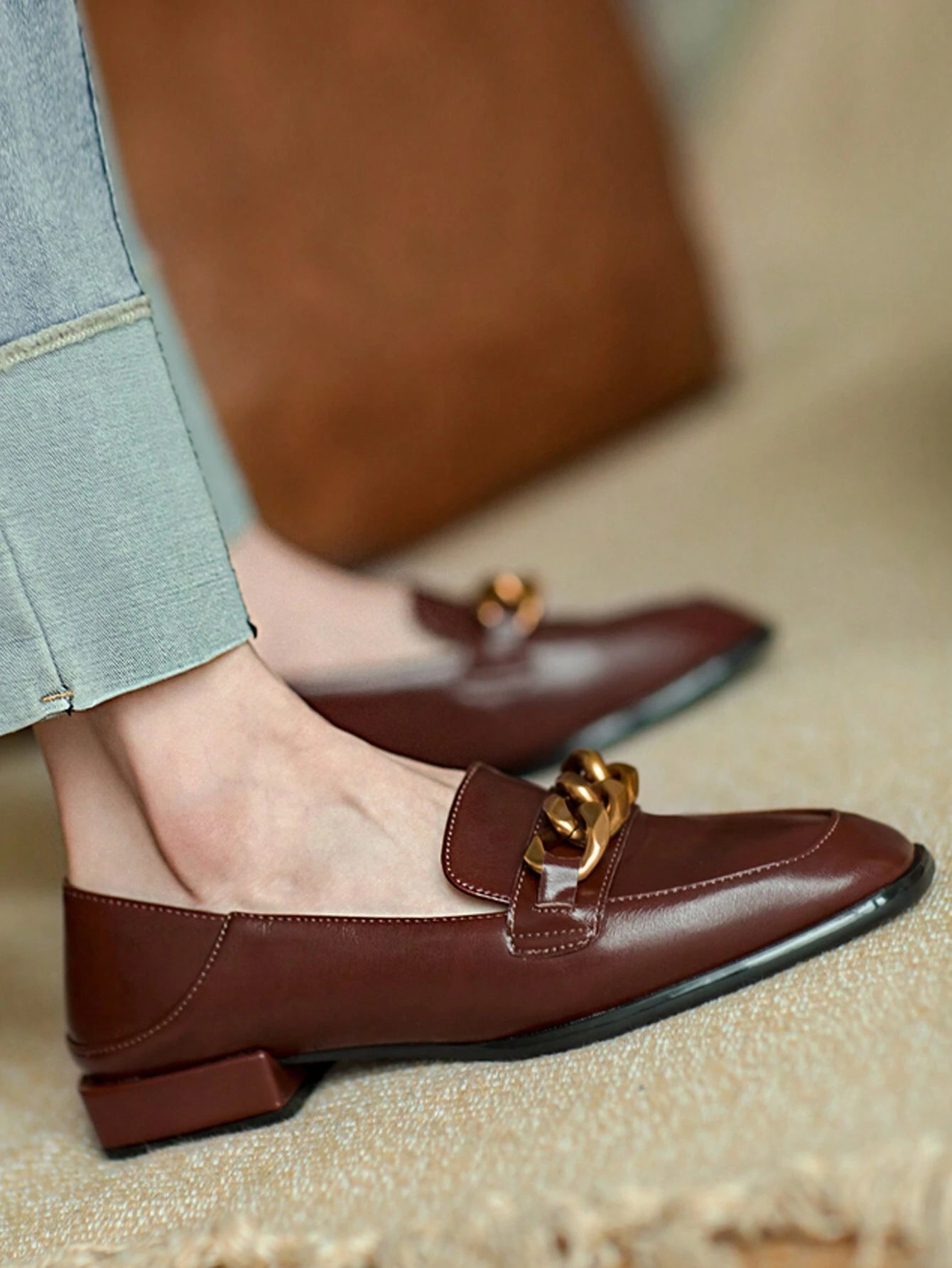 Women's Flat Loafers With Retro Square Toe Design shein