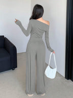 DAZY Women's Irregular Shoulder Ruched T-Shirt And Wide-Leg Pants Set shein