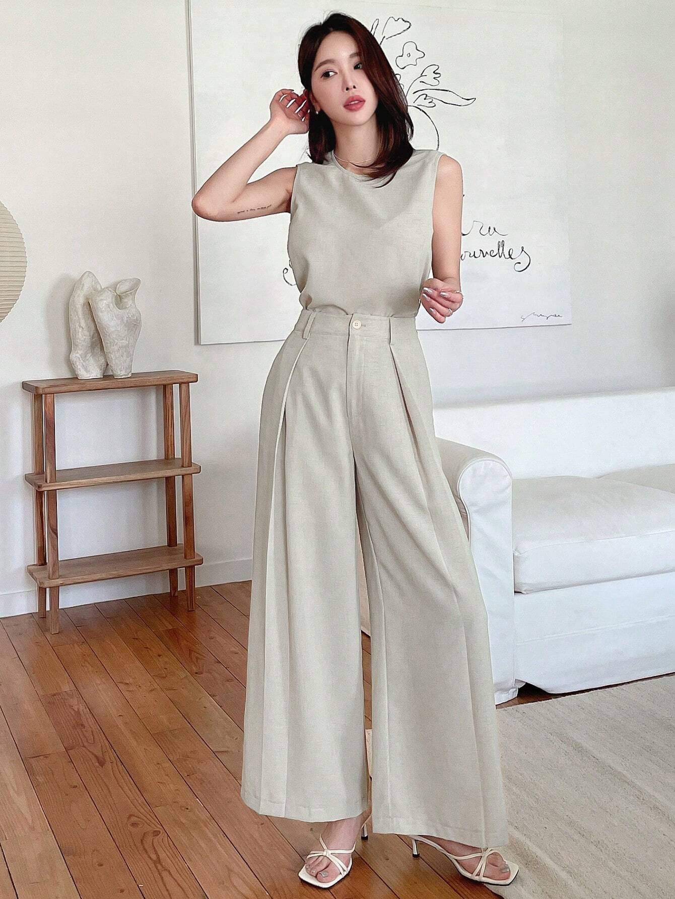 DAZY Women's Monochrome Sleeveless Top And Wide Leg Pants Set shein