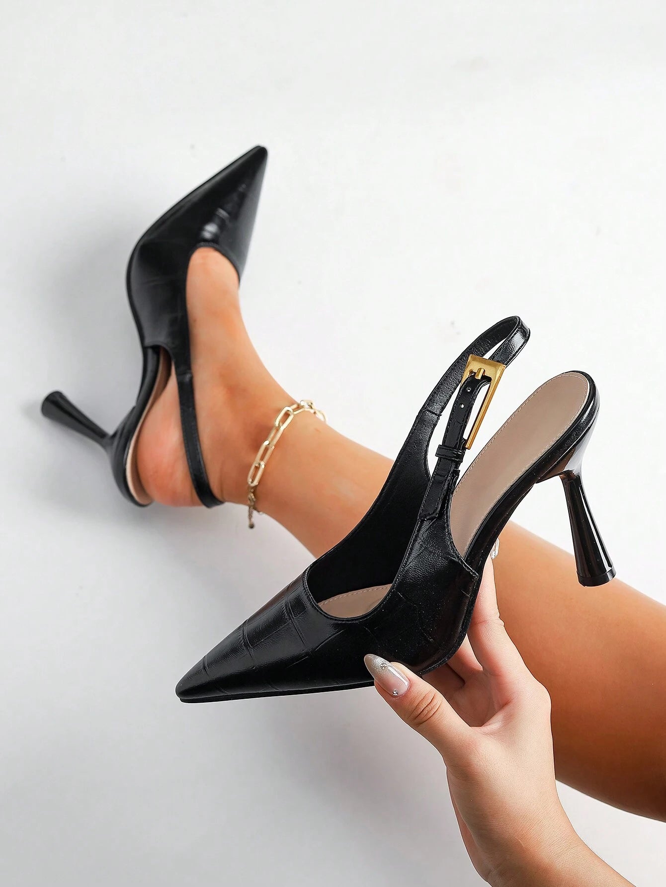 Women's Pointed Toe Fashion Button Detail Patent Leather Slip-On Heeled Pumps shein