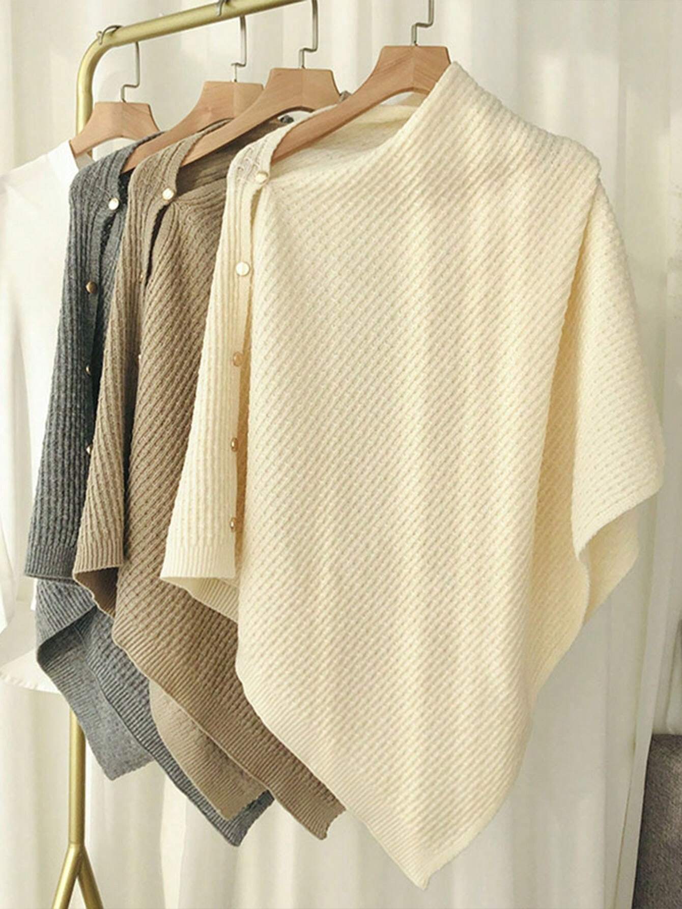 1pc Women's Knitted Versatile Warm Plain Poncho Cape Multifunctional Buttoned Plaid Scarf shein