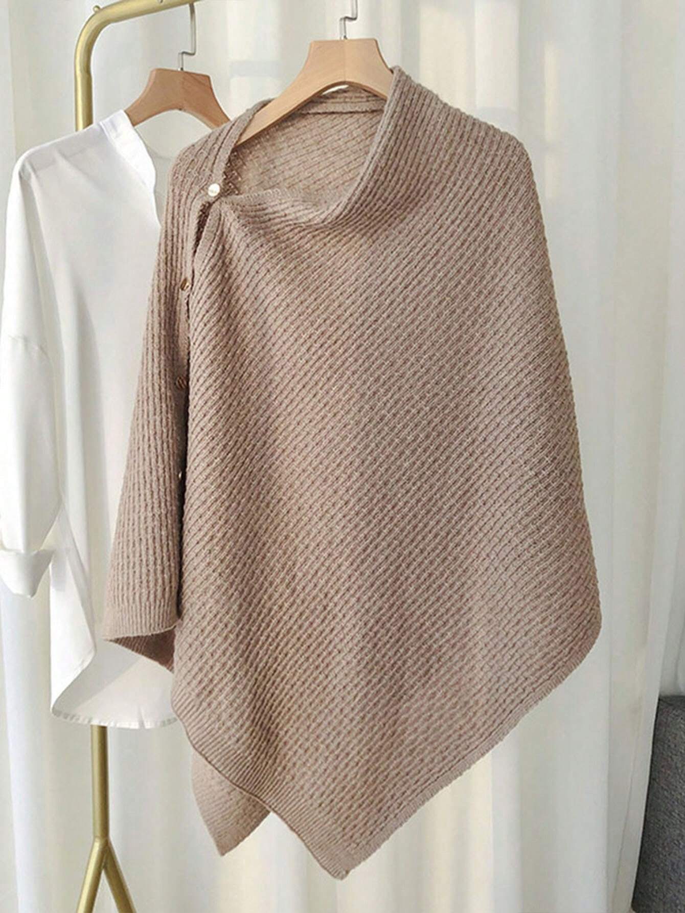 1pc Women's Knitted Versatile Warm Plain Poncho Cape Multifunctional Buttoned Plaid Scarf shein