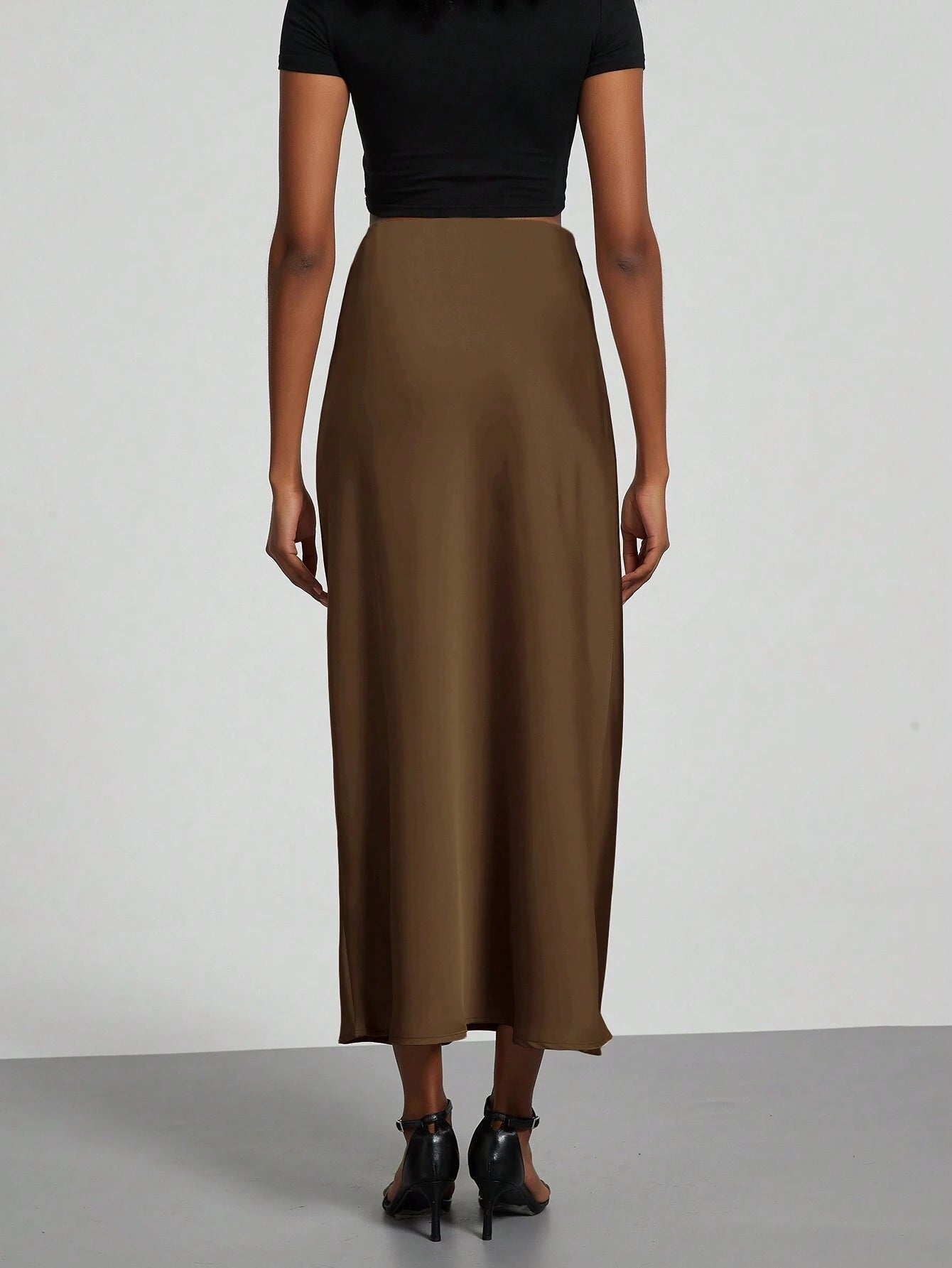 Women's Fashion Casual Stretch Silk Satin Texture Satin Skirt shein