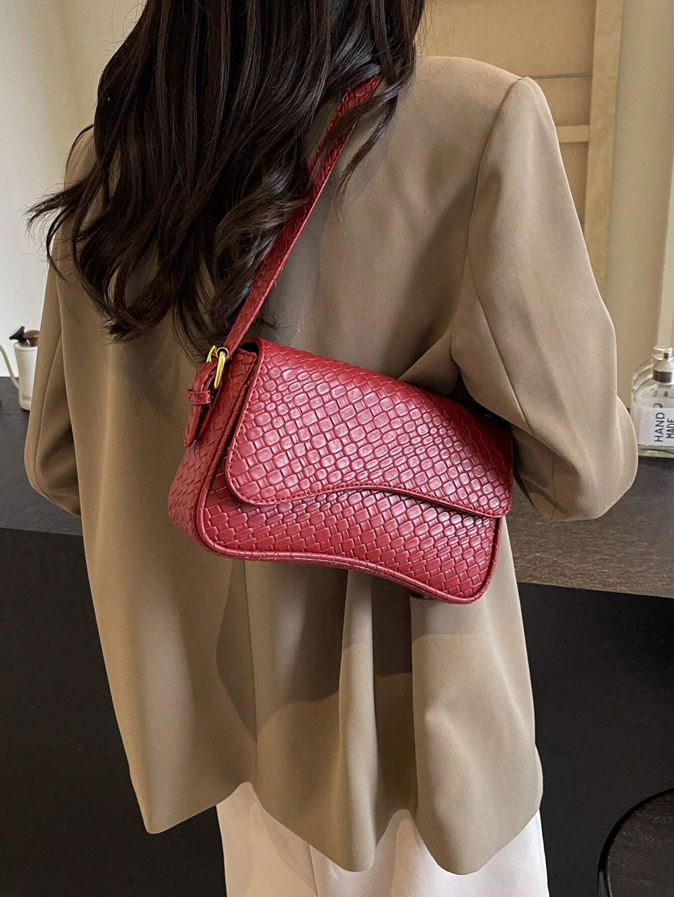 Dopamine Fashionable Women Crossbody Bag shein