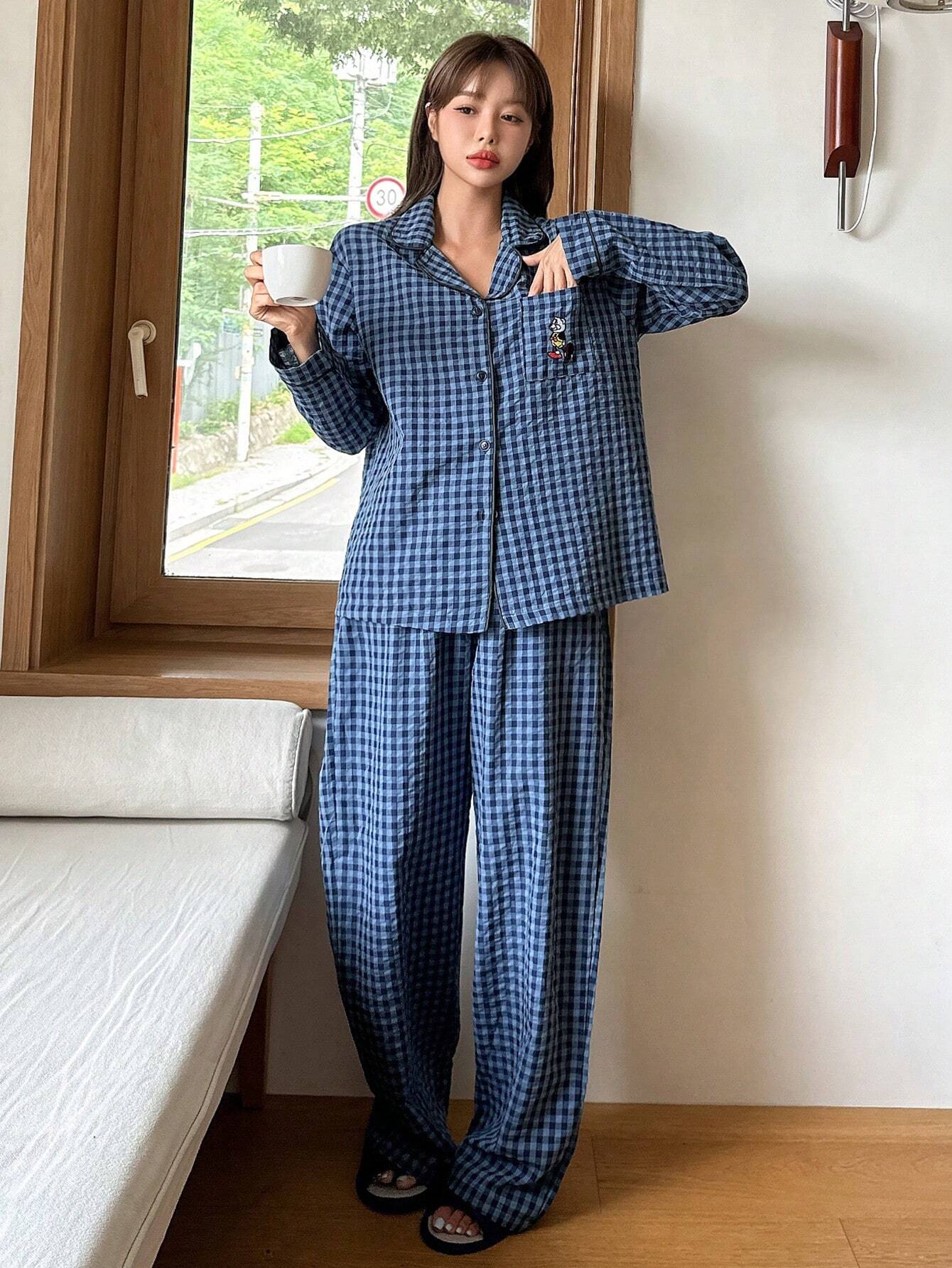 DAZY 2pcs Women's Plaid Embroidered Cartoon Print Loose Long Sleeve Top And Pants Pajama Set shein