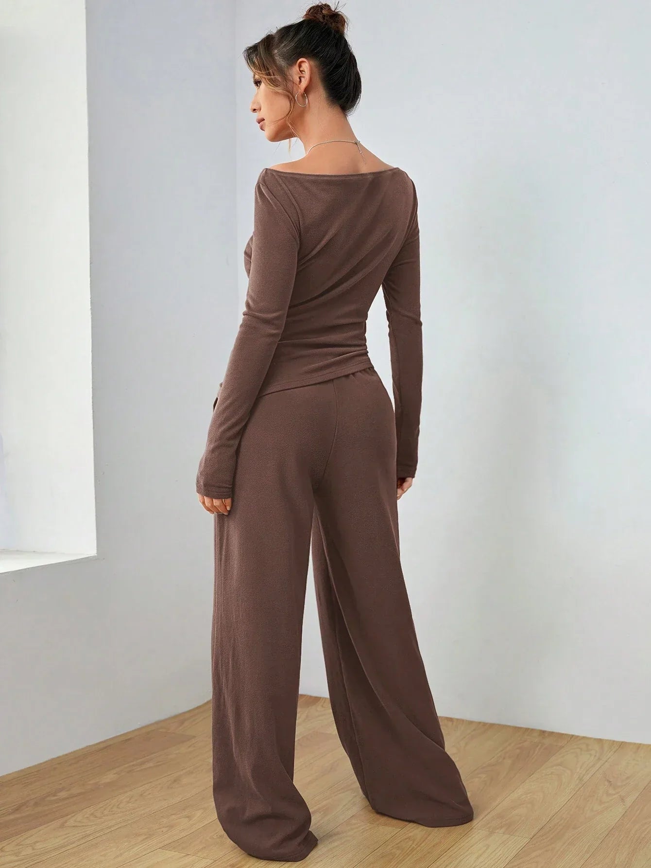EZwear Knitted Women's Slim Fit Boat Neck Long Sleeve Top And Wide Leg Pants Set shein