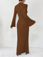 Rafferiza Solid Color Long Bell Sleeve Women's Dress shein