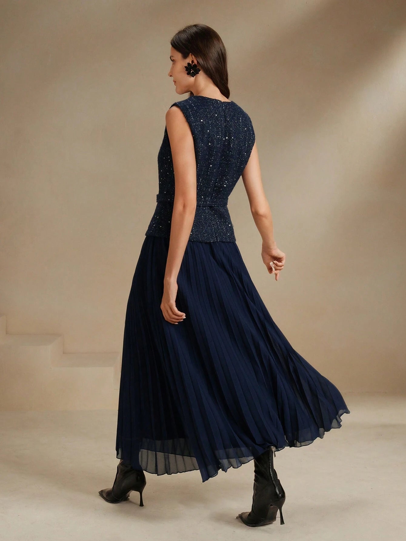 Anewsta Women Contrast Chiffon Pleated Long Dress shein