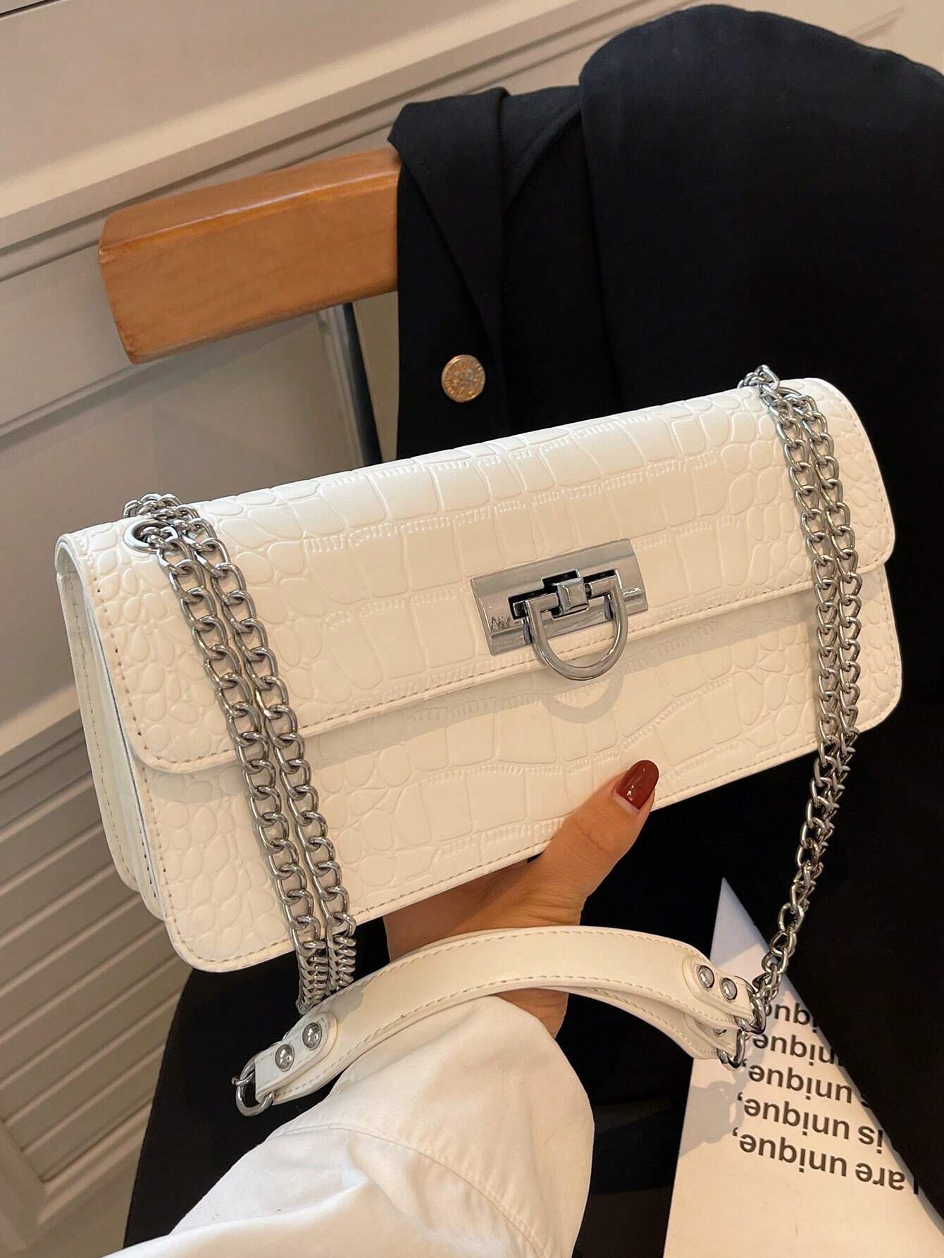 1pc Fashionable Crocodile Pattern Versatile Crossbody Bag With Chain Strap shein