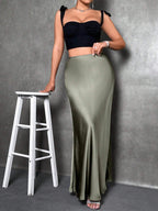 Raffinéa Women's Solid Color Basic Skirt shein