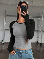 DAZY Women Color-Block Simple Casual Long Sleeve T-Shirt shein