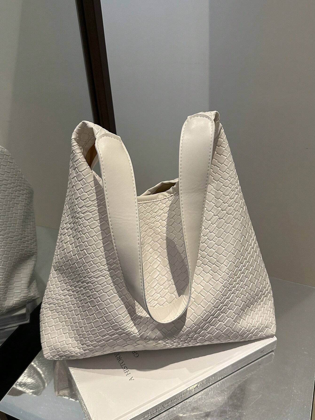 New Fashion All-Match Texture Solid Color PU Shoulder Bag shein