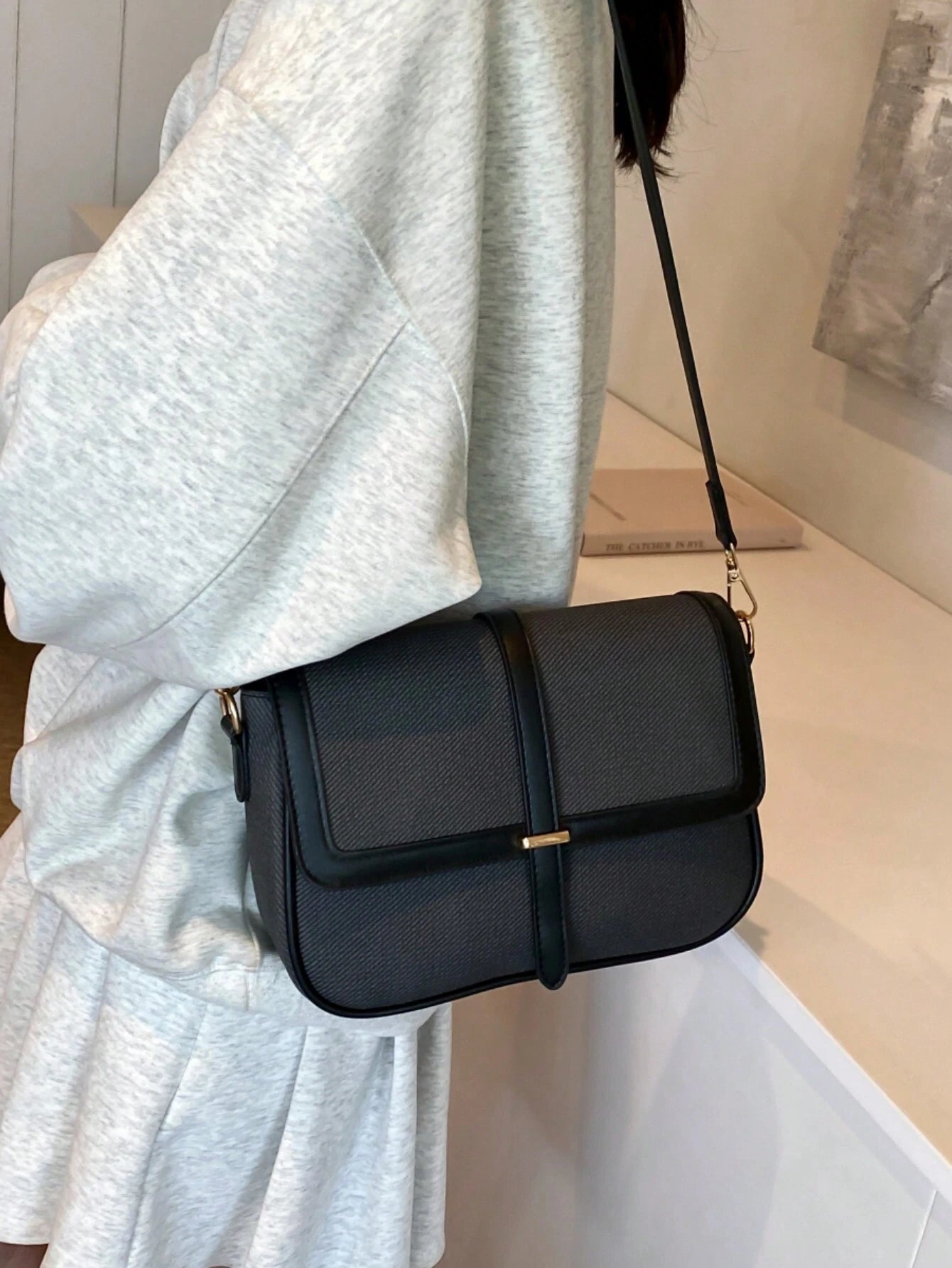 Lightweight,Business Casual Vintage Design Flap Square Bag shein