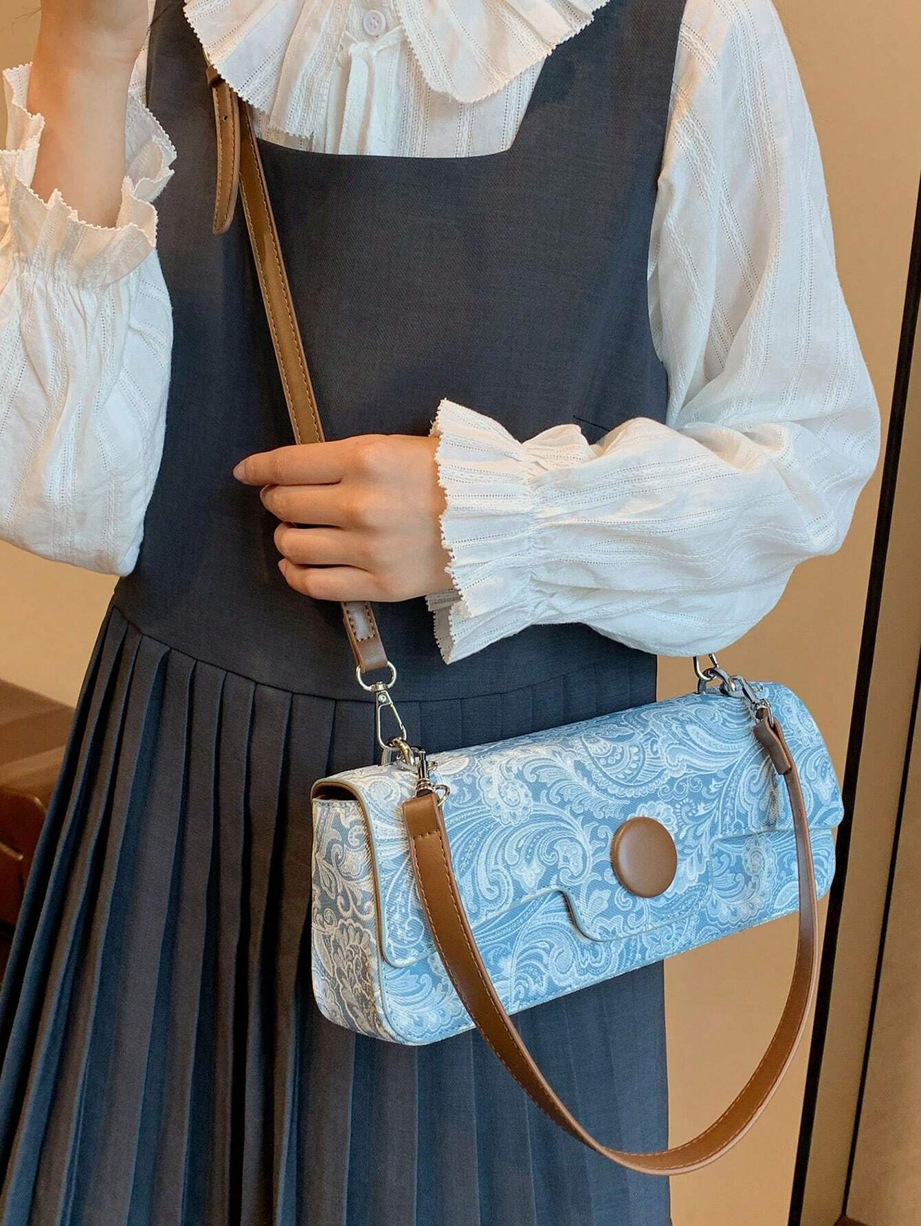 1pc Fashionable Crocodile Pattern Versatile Crossbody Bag With Chain Strap shein