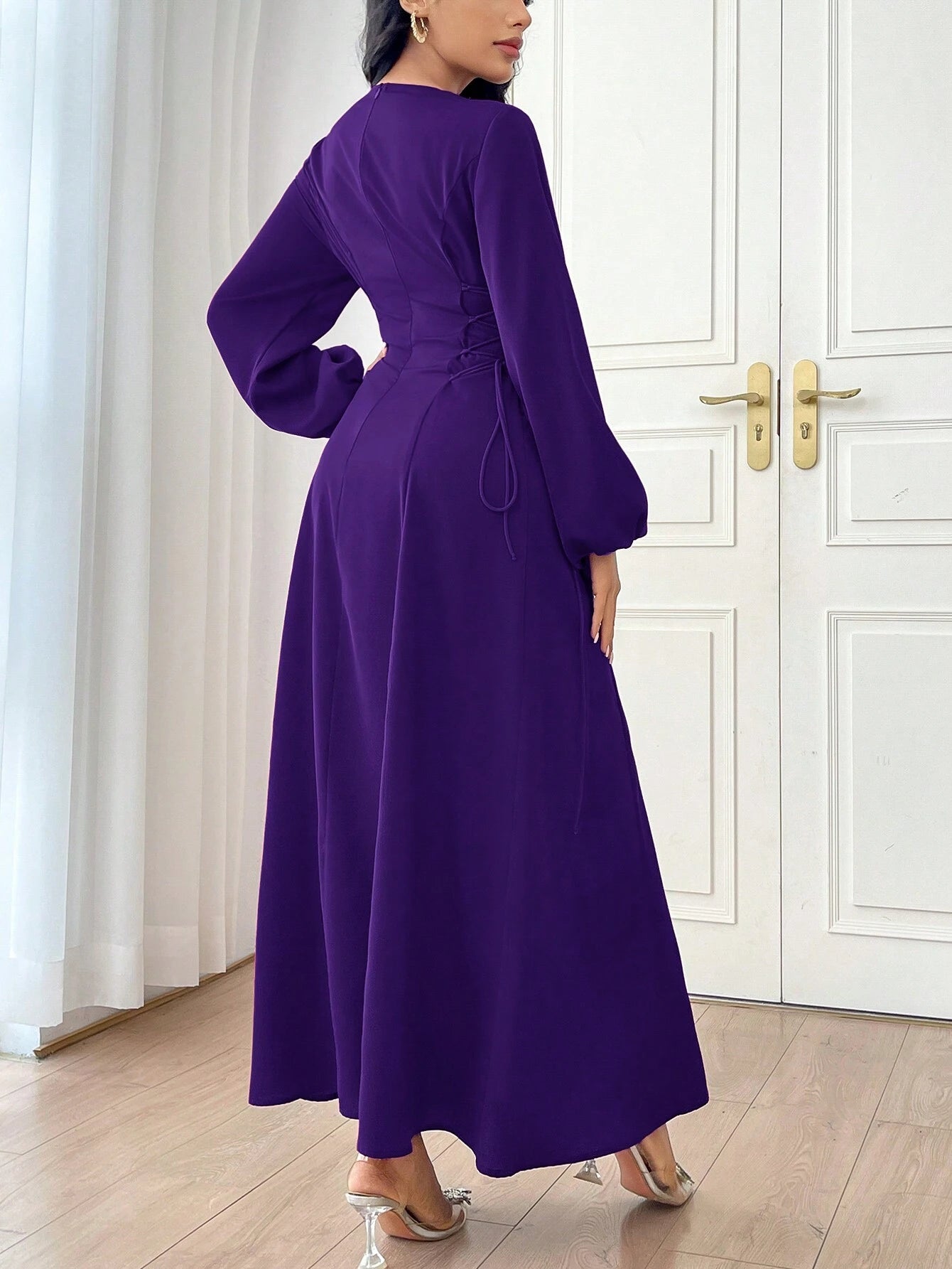 Modely Women's Solid Color Simple Daily Long Sleeve Dress shein