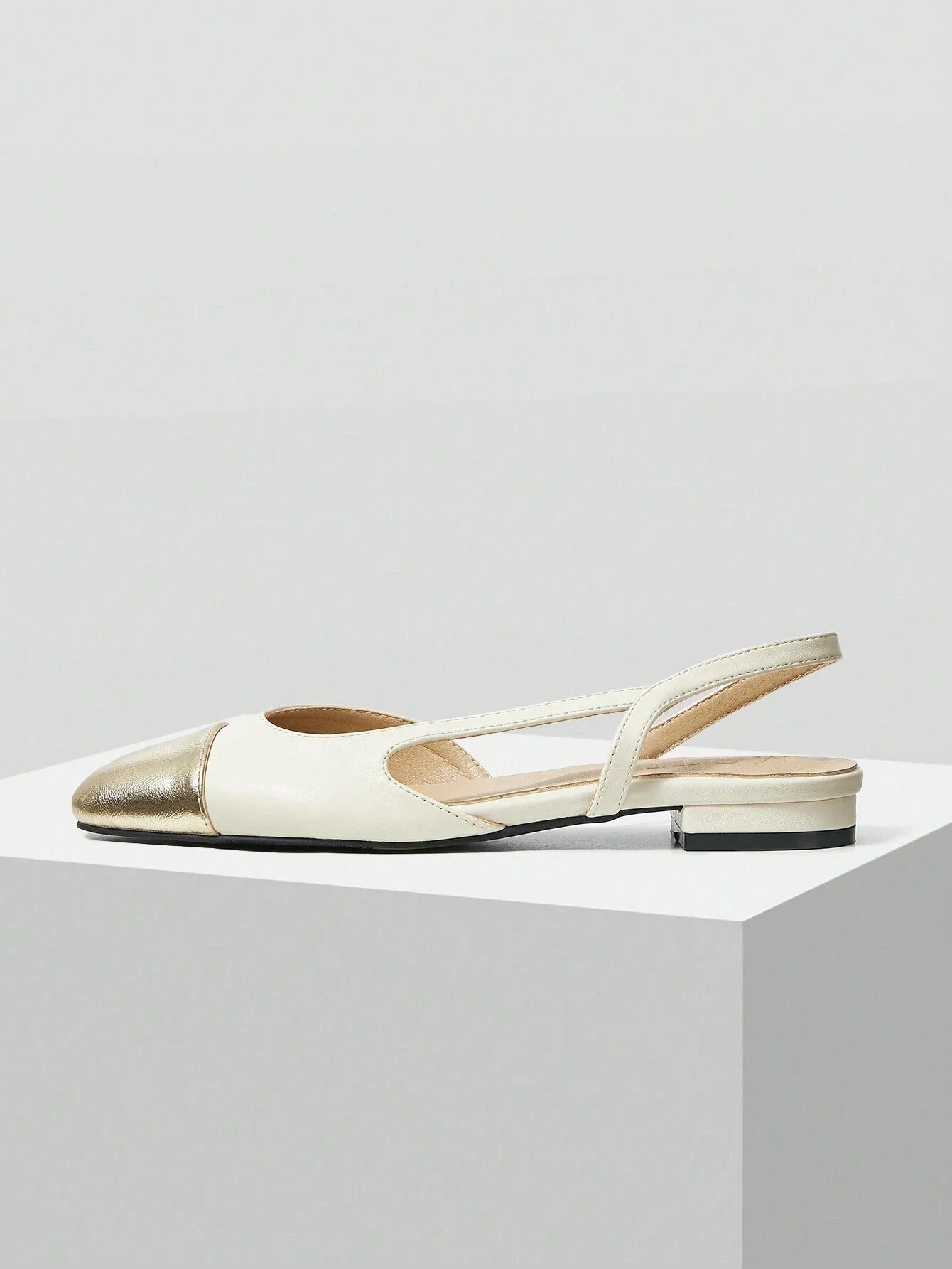 MOTF PREMIUM WOMEN'S COMFORT CONTRAST PANEL FLAT shein