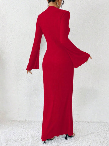 Rafferiza Solid Color Long Bell Sleeve Women's Dress