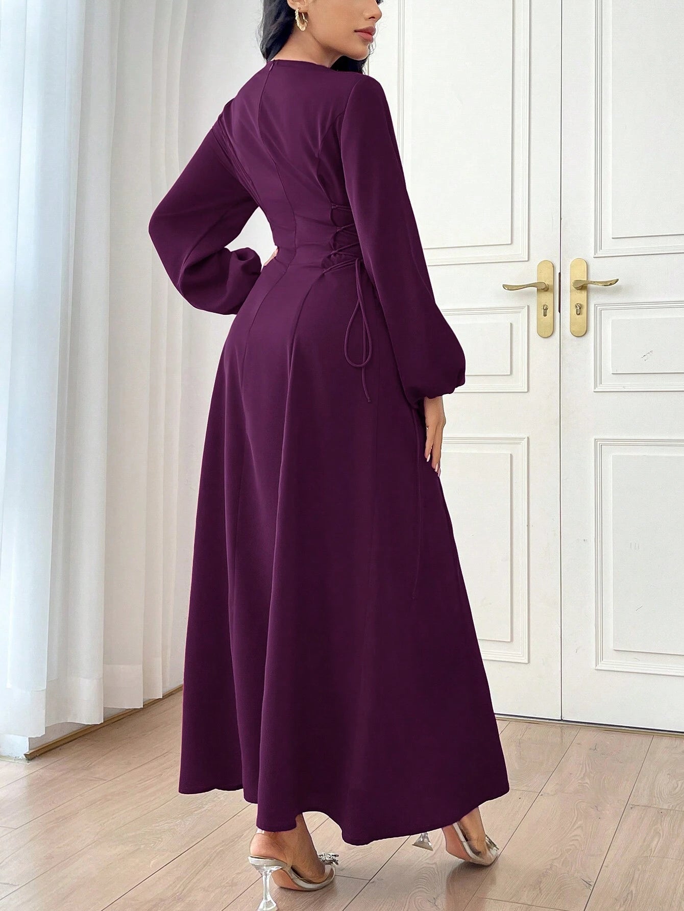 Modely Women's Solid Color Simple Daily Long Sleeve Dress shein