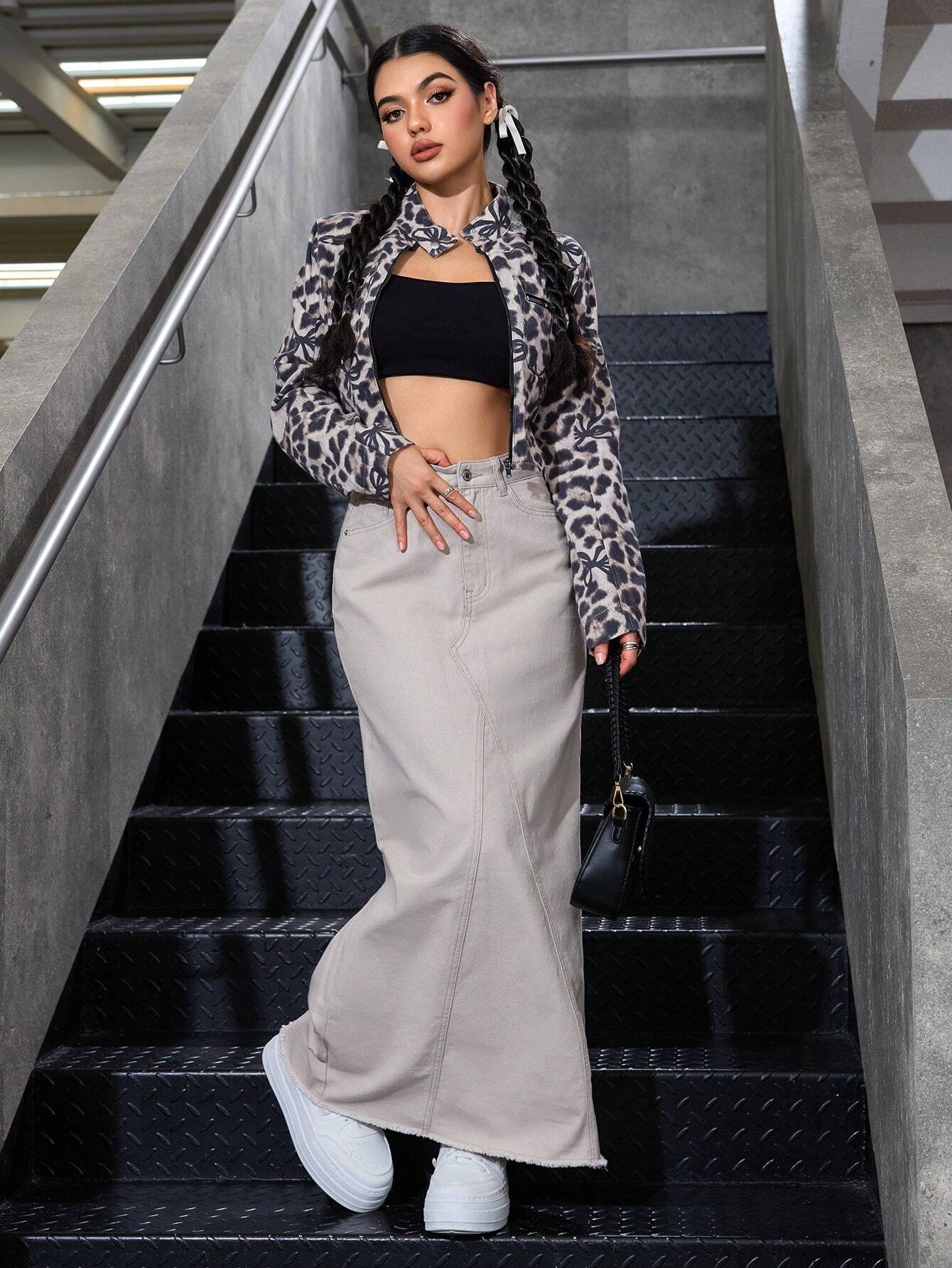 EZwear Women's Basic Button Front Denim Mini Skirt shein