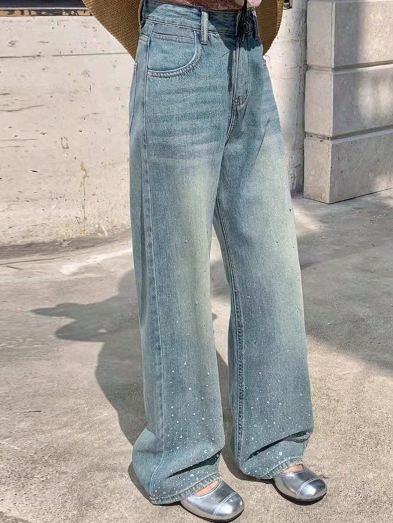 DAZY Women's All Over Floral Print Pocket Casual Wide Leg Jeans shein