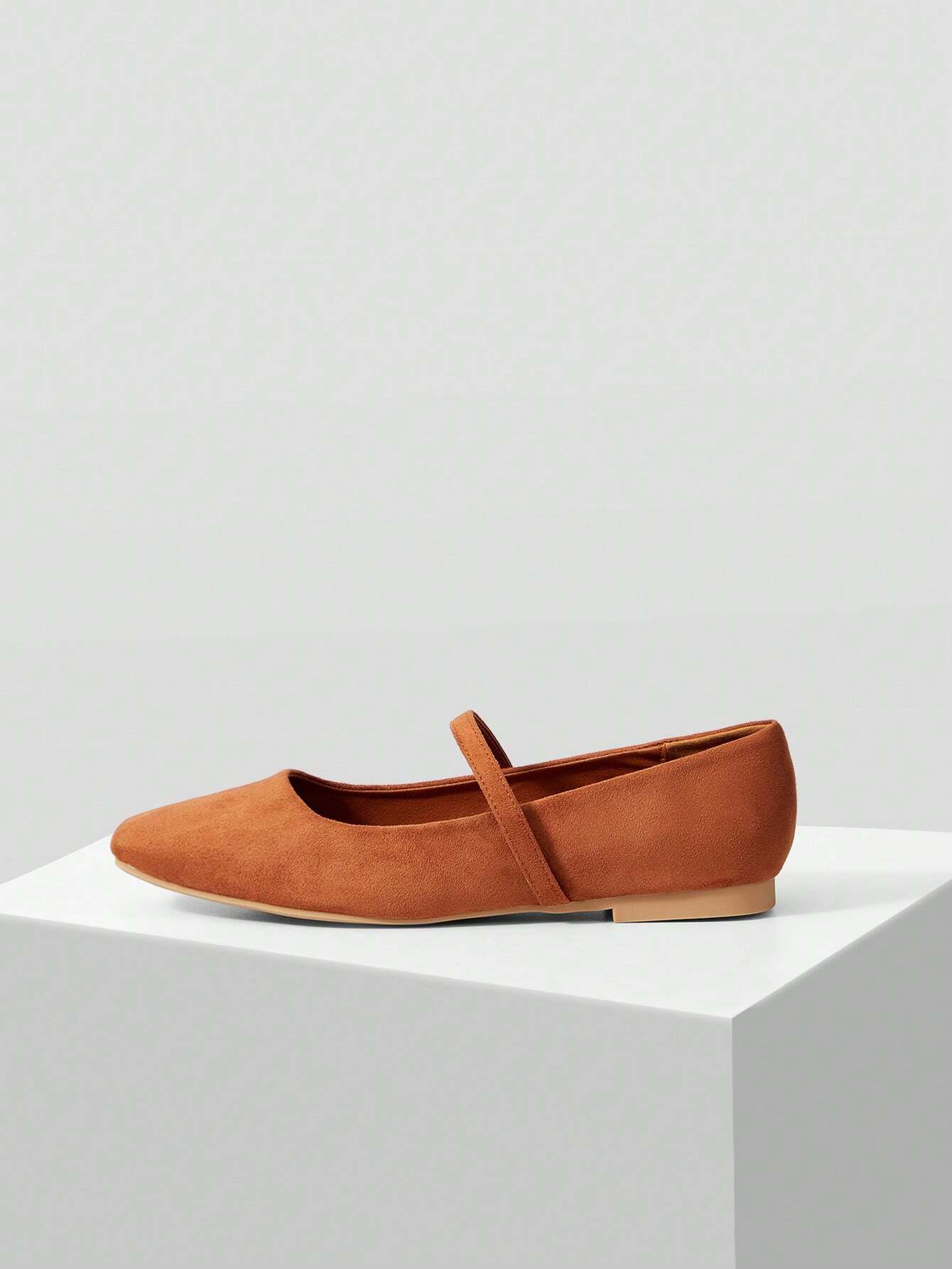 MOTF PREMIUM WOMEN COMFORTABLE SIMPLE AND VERSATILE FLAT SHOES shein