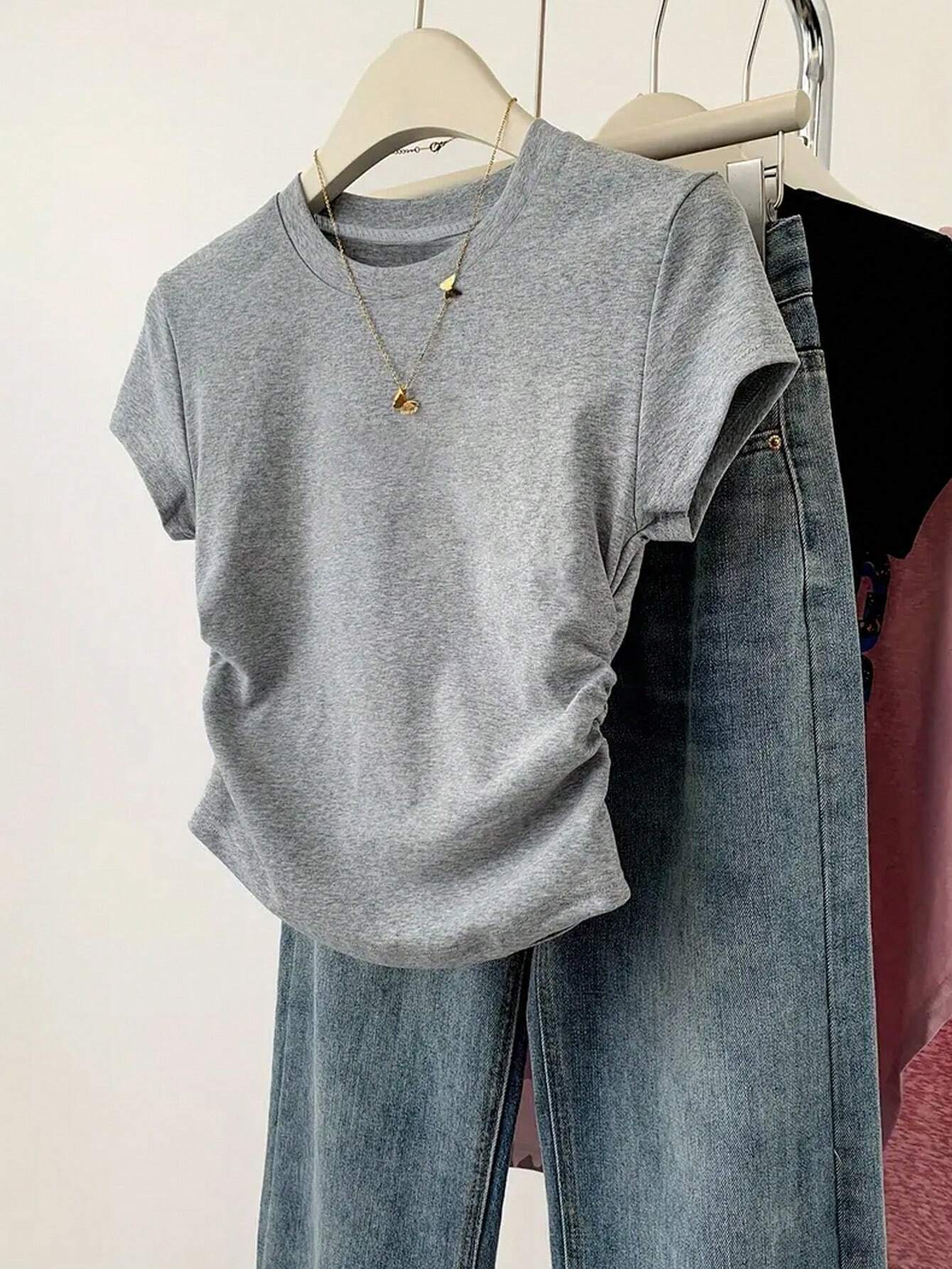 INAWLY Women Solid Color Short Sleeve T-Shirt shein