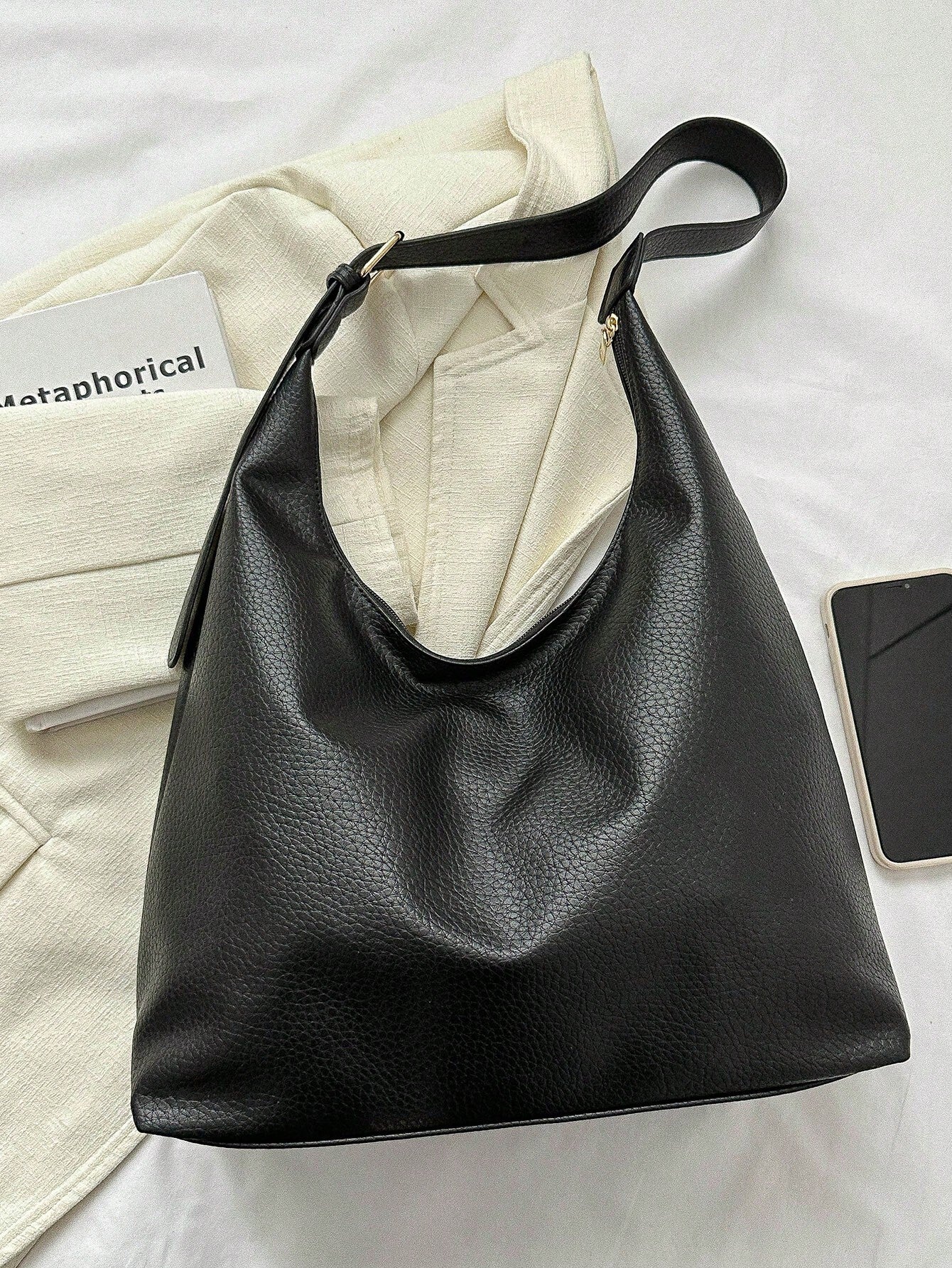 New Fashion All-Match Texture Solid Color PU Shoulder Bag shein