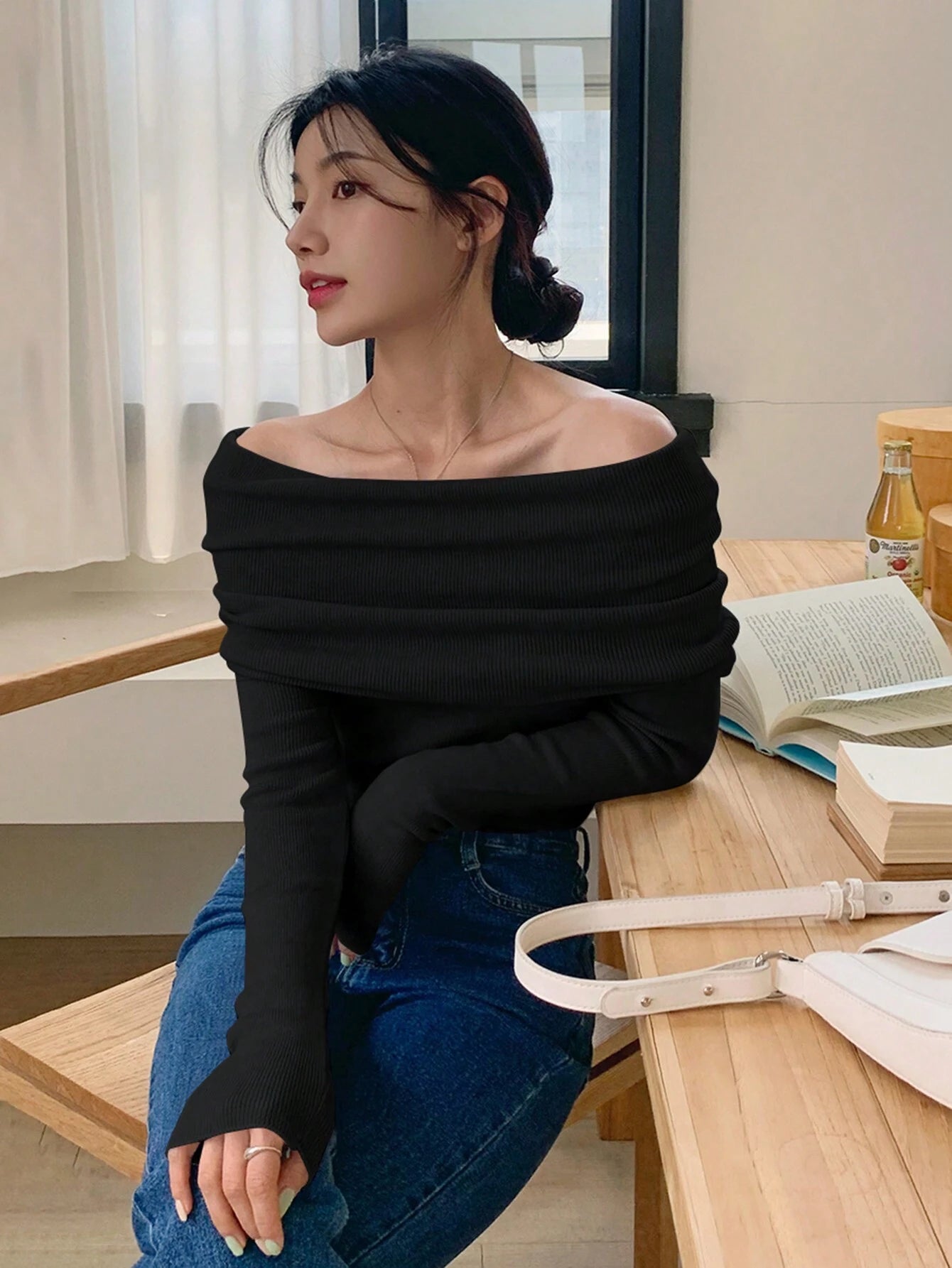 DAZY 1pc Women Off Shoulder Solid Fitted Mock Neck Sweater shein