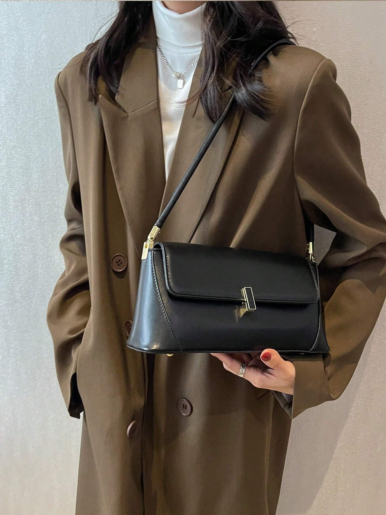 Minimalist Fashionable Vintage Commute Casual Women Handbag shein