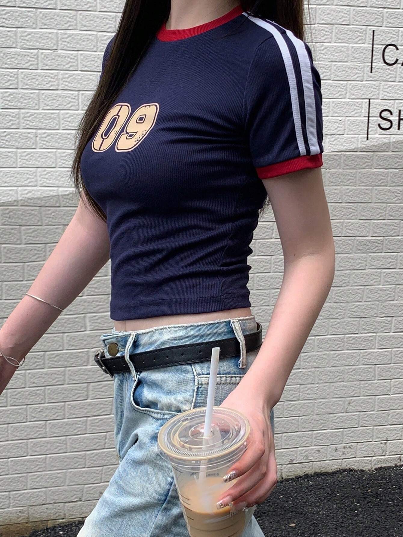 DAZY Women's Colorblock Striped Print Casual Short Sleeve Sports T-Shirt shein