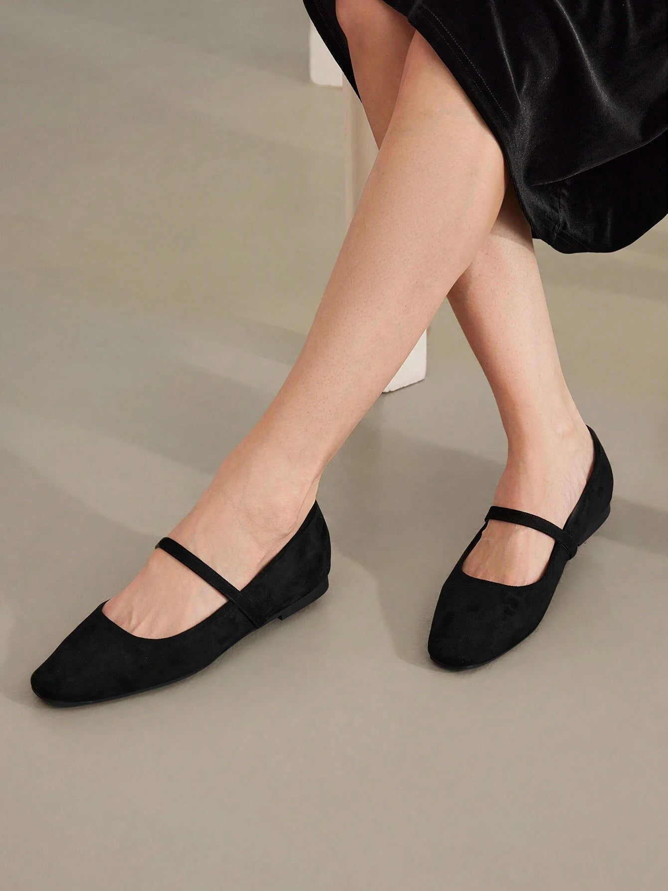 MOTF PREMIUM WOMEN COMFORTABLE SIMPLE AND VERSATILE FLAT SHOES shein